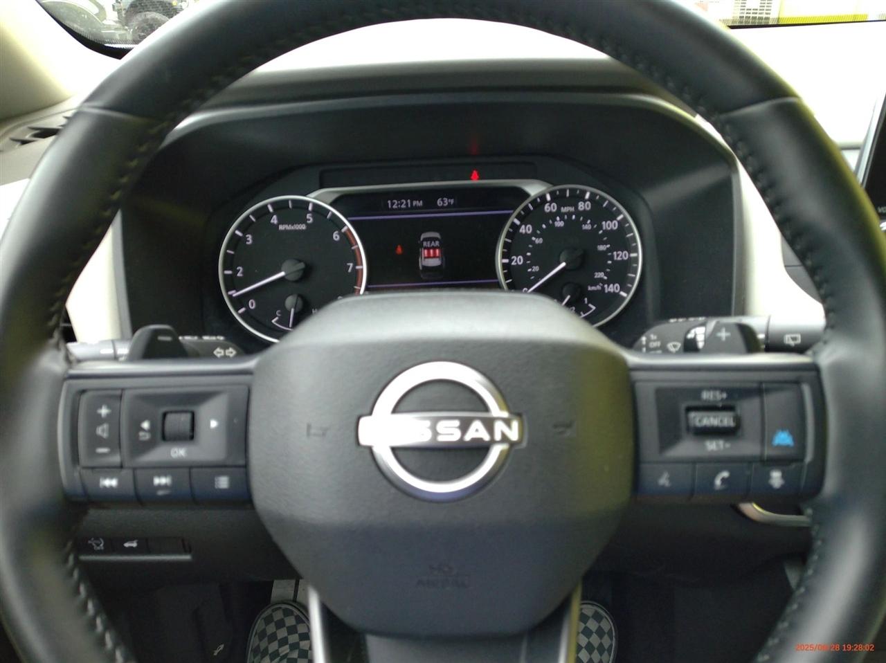 Nissan Rogue AWD SV 2025