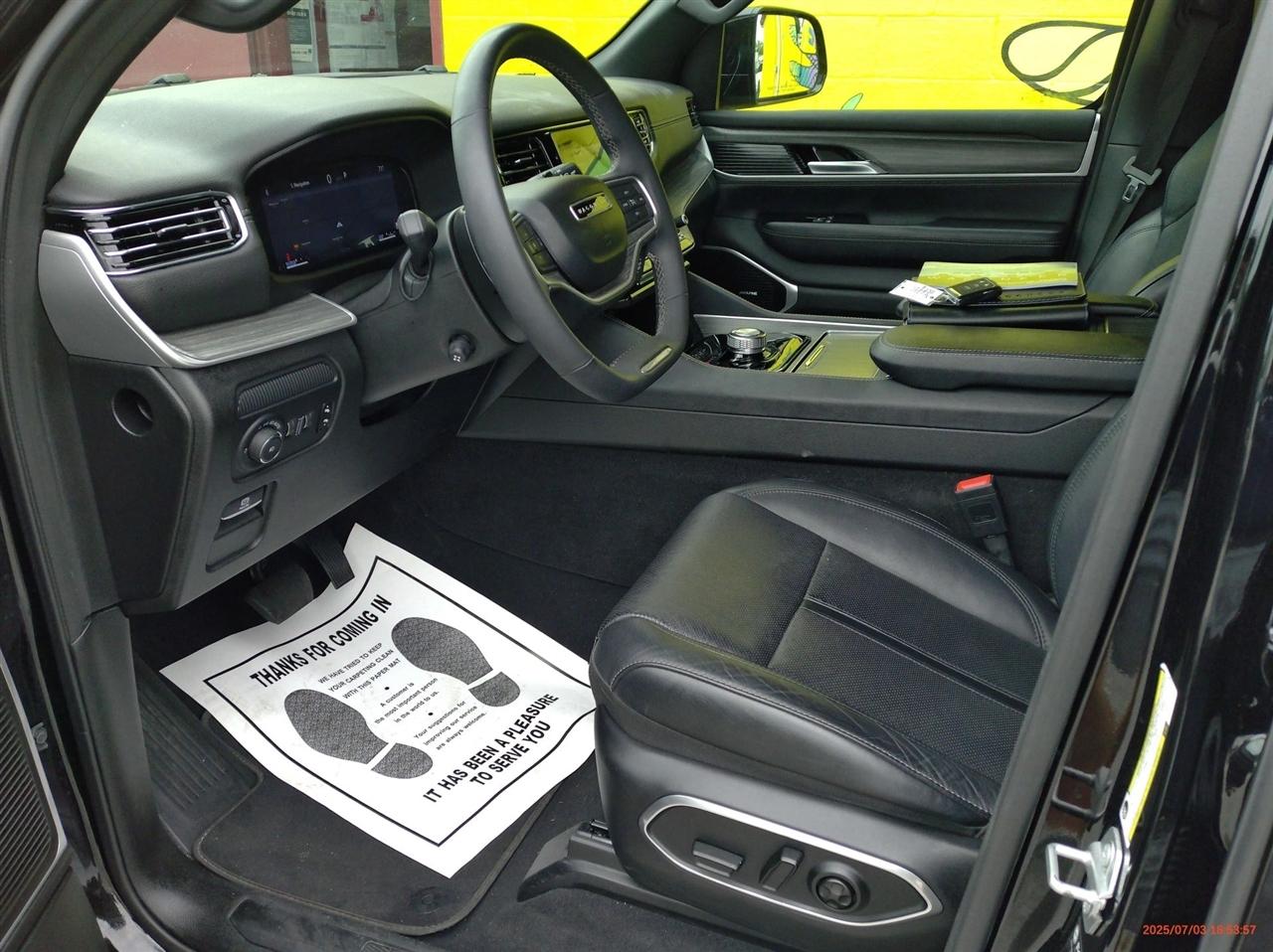 Jeep Wagoneer Series II 4x2 2024