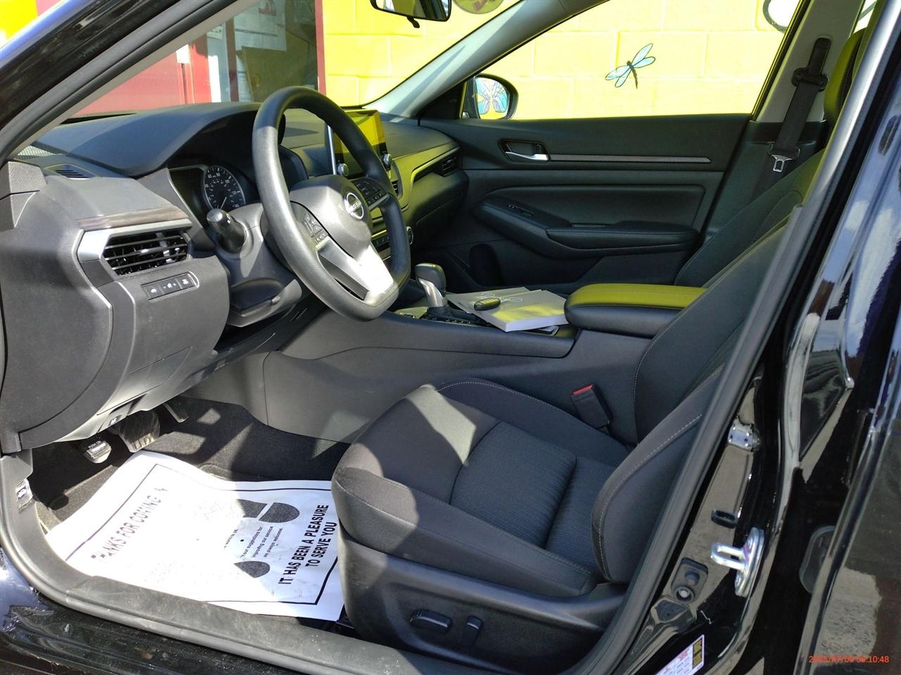 Nissan Altima SV FWD 2025