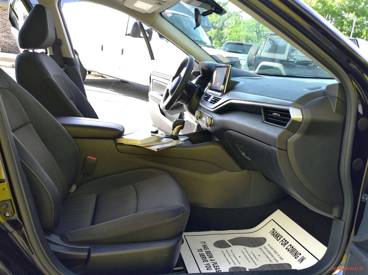 Nissan Altima SV FWD 2025