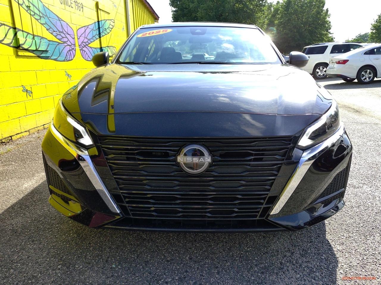 Nissan Altima SV FWD 2025