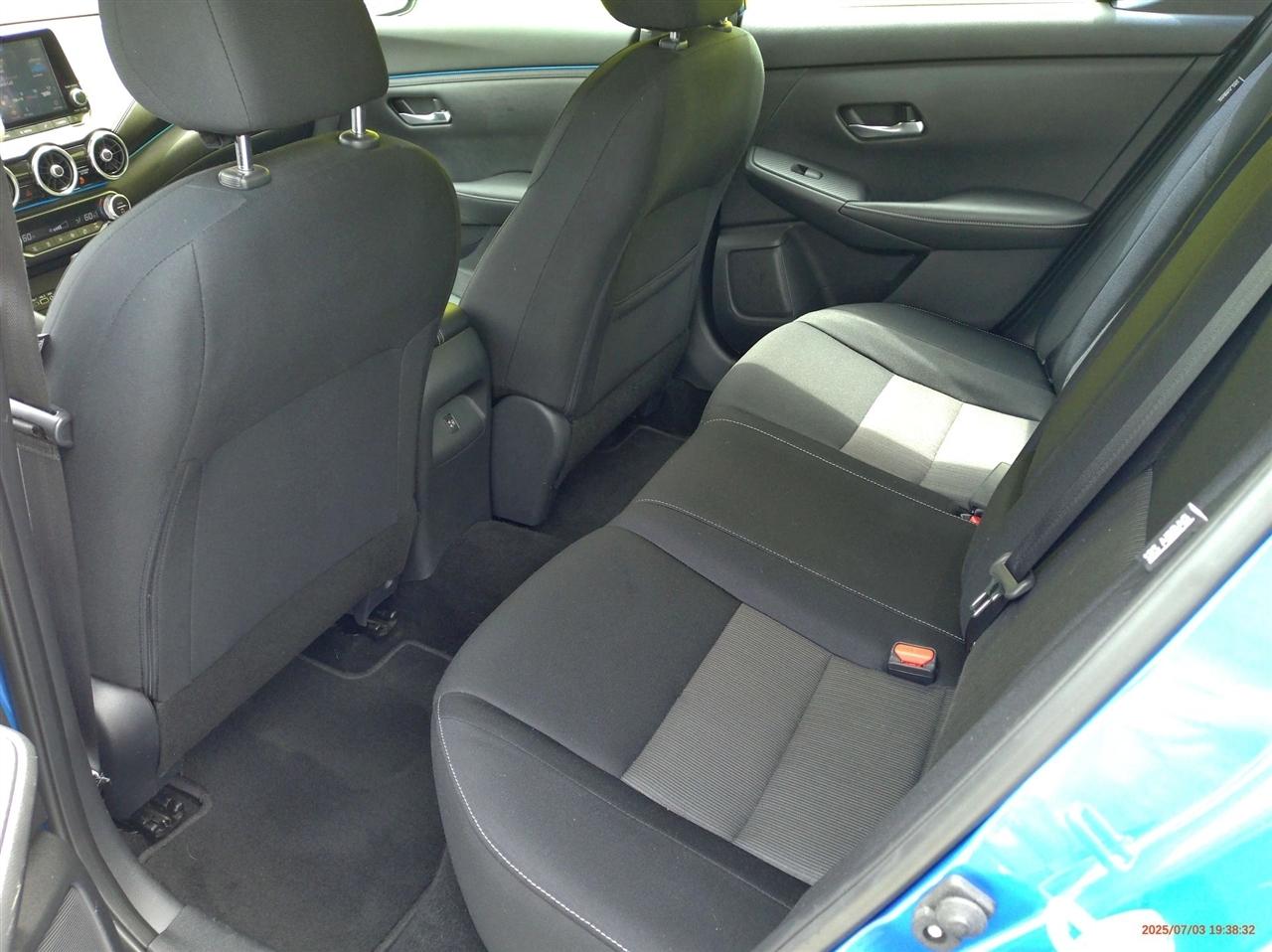 Nissan Sentra SV CVT 2020