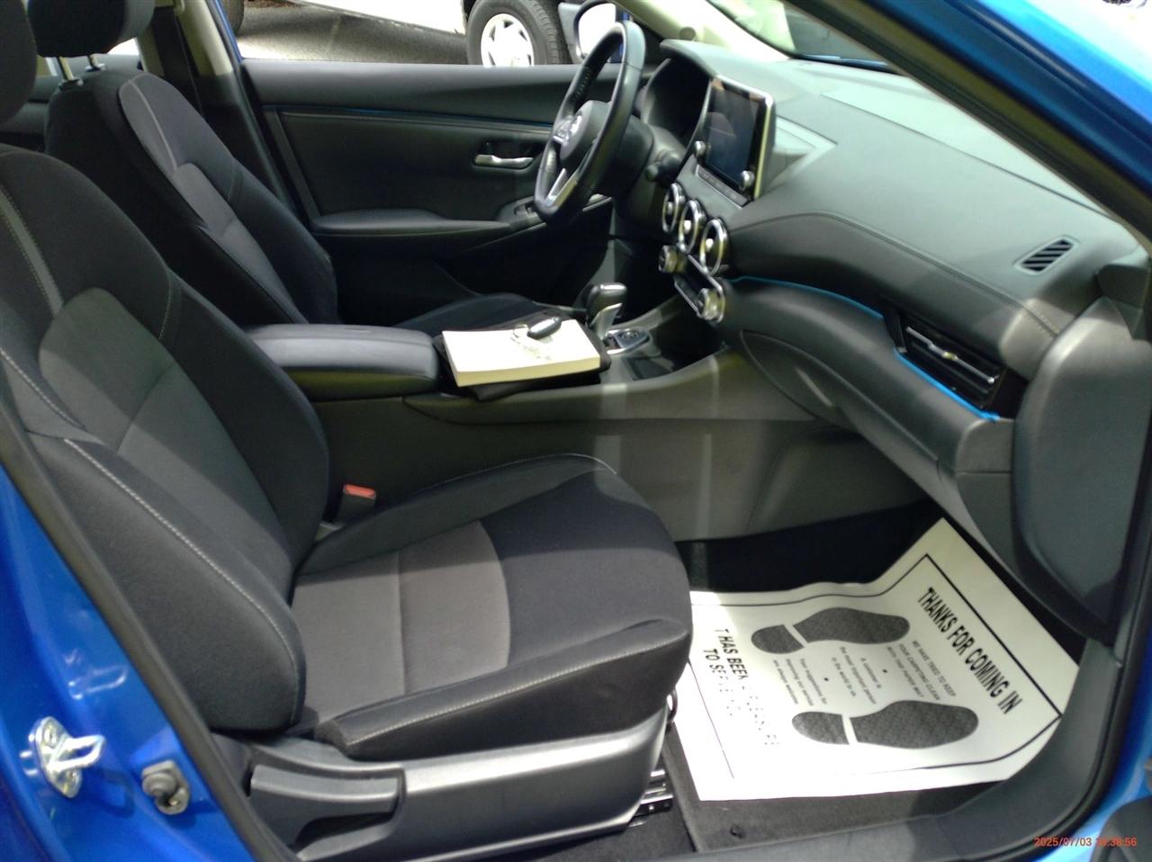 Nissan Sentra SV CVT 2020
