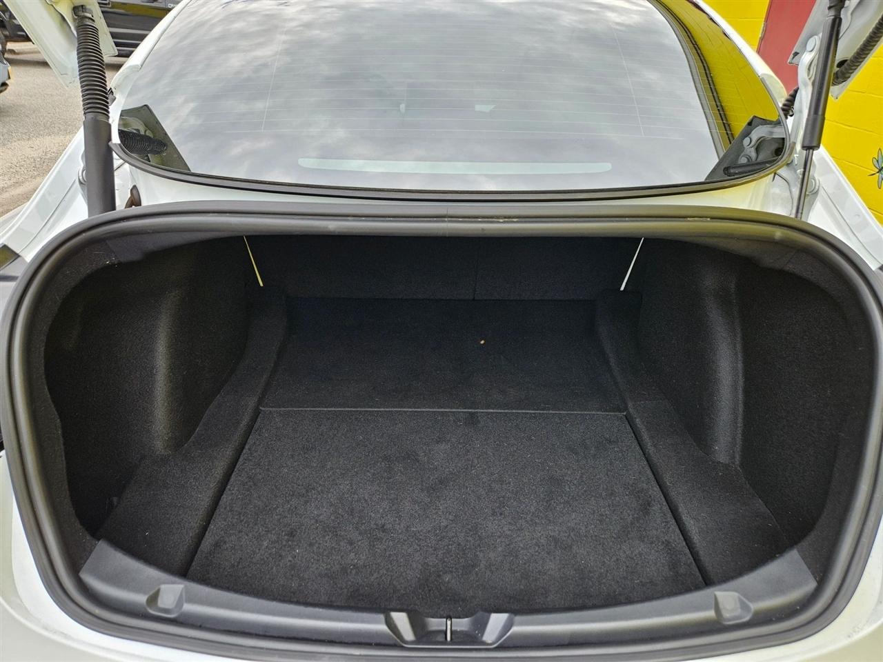 Tesla Model 3 Standard Range Plus RWD 2021