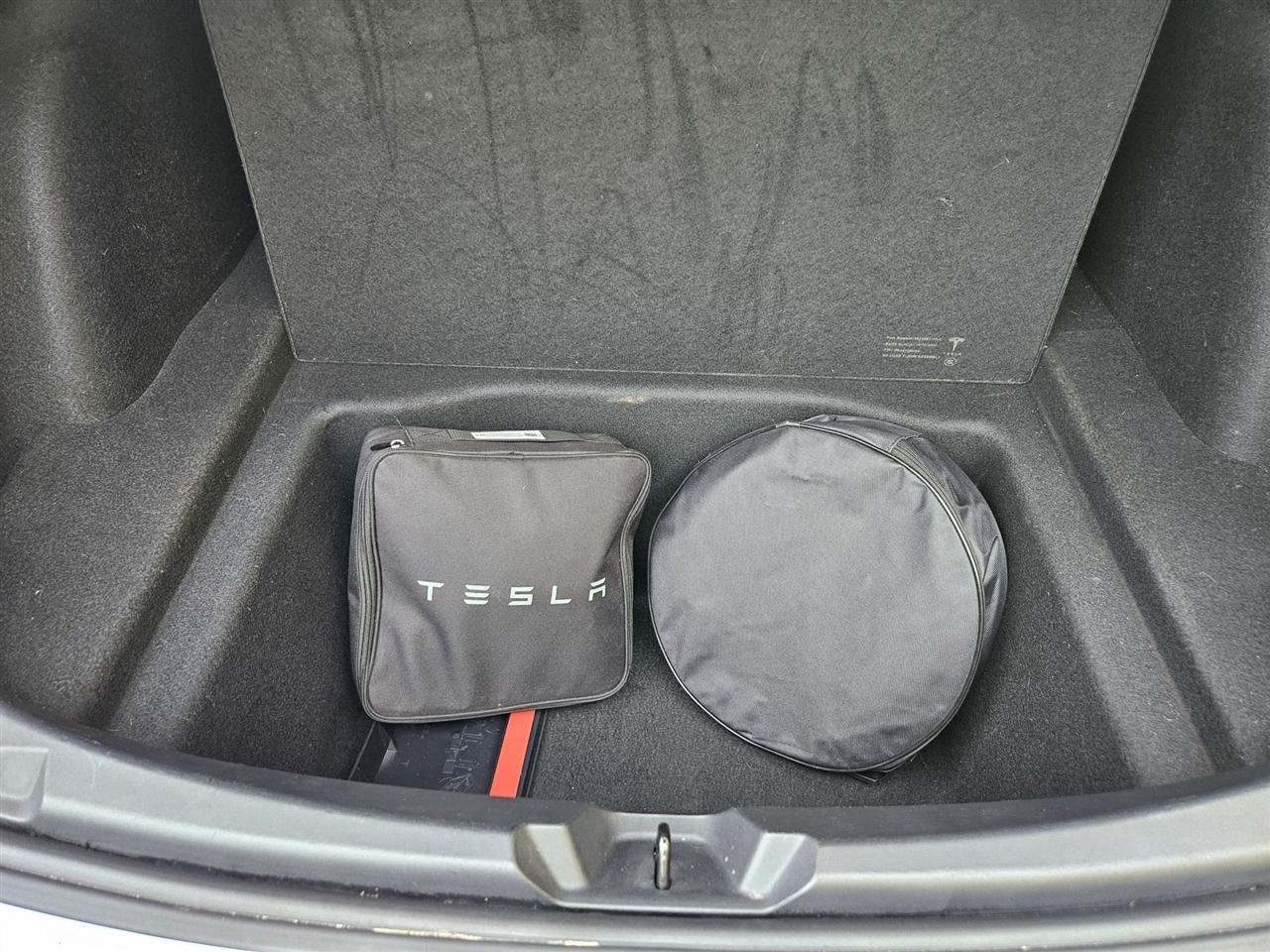 Tesla Model 3 Standard Range Plus RWD 2021