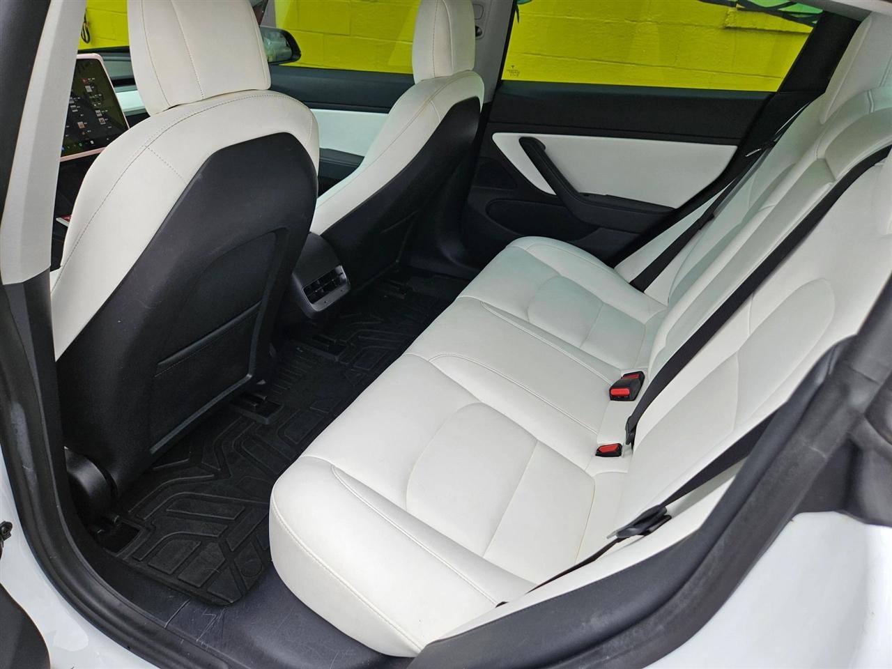 Tesla Model 3 Standard Range Plus RWD 2021