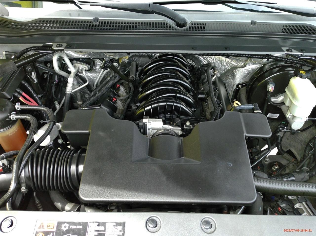 Chevrolet Tahoe 4WD 4dr LT 2015