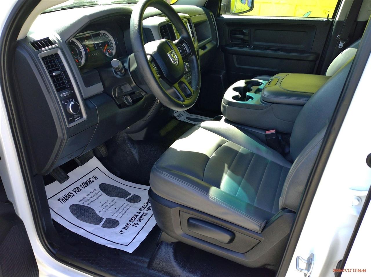 RAM 1500 2WD Crew Cab 140.5" Tradesman 2016