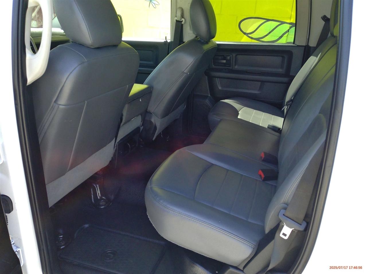 RAM 1500 2WD Crew Cab 140.5" Tradesman 2016