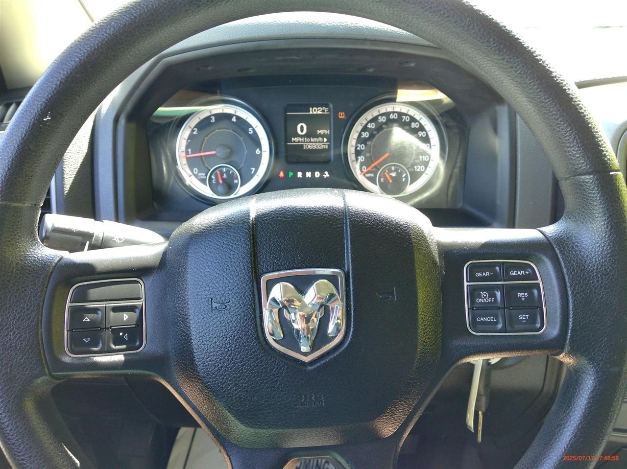 RAM 1500 2WD Crew Cab 140.5" Tradesman 2016
