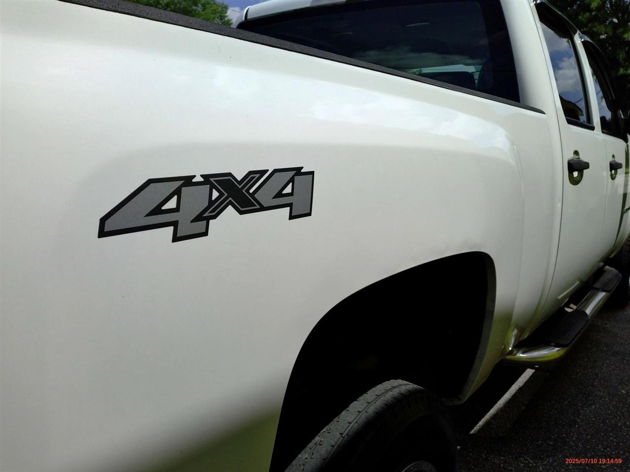 Chevrolet Silverado 2500HD 4WD Crew Cab 153.7" Work Truck 2013