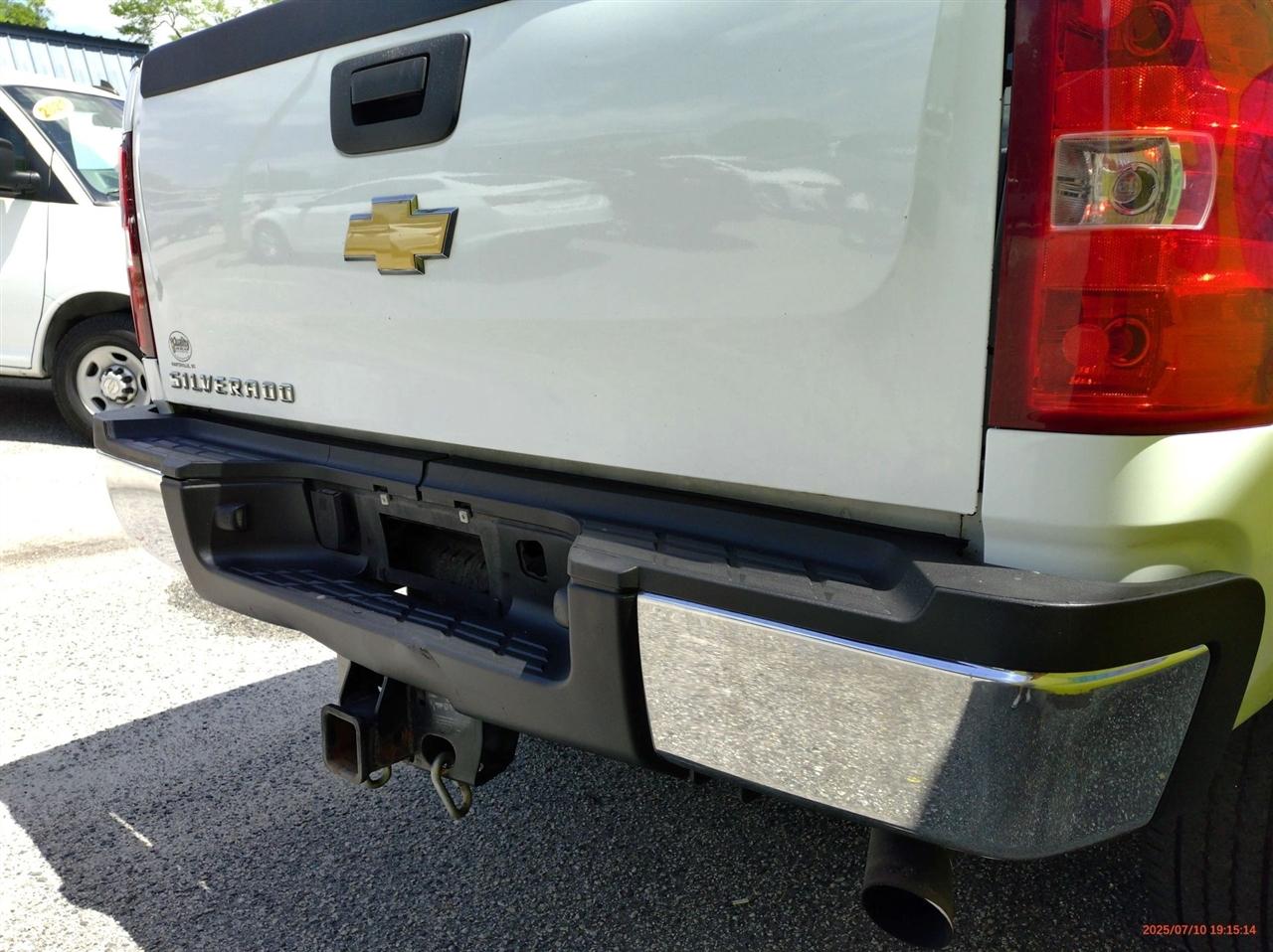Chevrolet Silverado 2500HD 4WD Crew Cab 153.7" Work Truck 2013