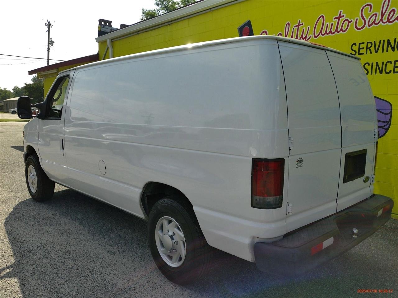 Ford Econoline Cargo Van E-150 Recreational 2013