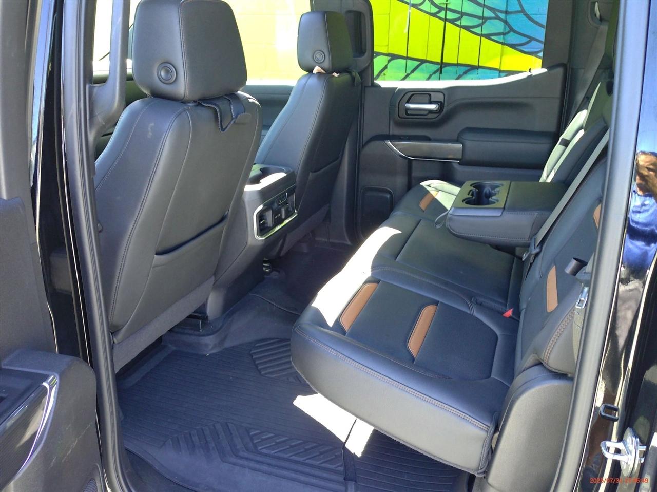 GMC Sierra 1500 4WD Crew Cab 147" AT4 2020