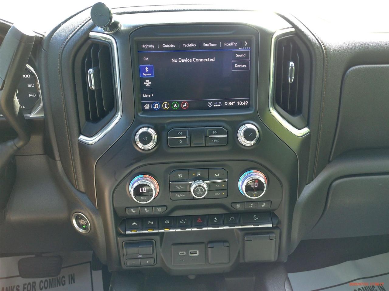 GMC Sierra 1500 4WD Crew Cab 147" AT4 2020