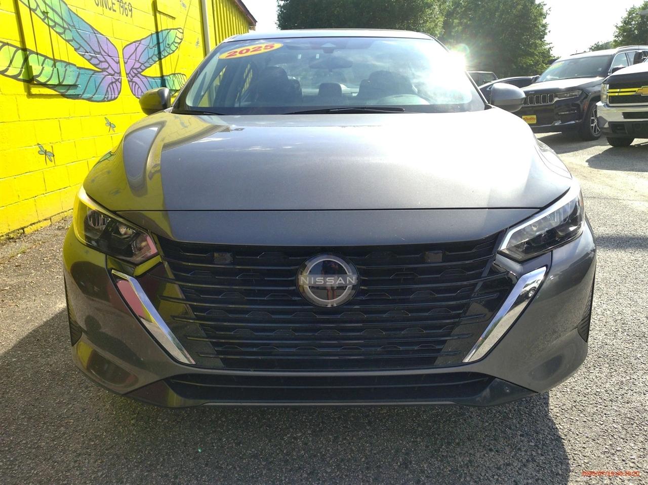 Nissan Sentra SV CVT 2025