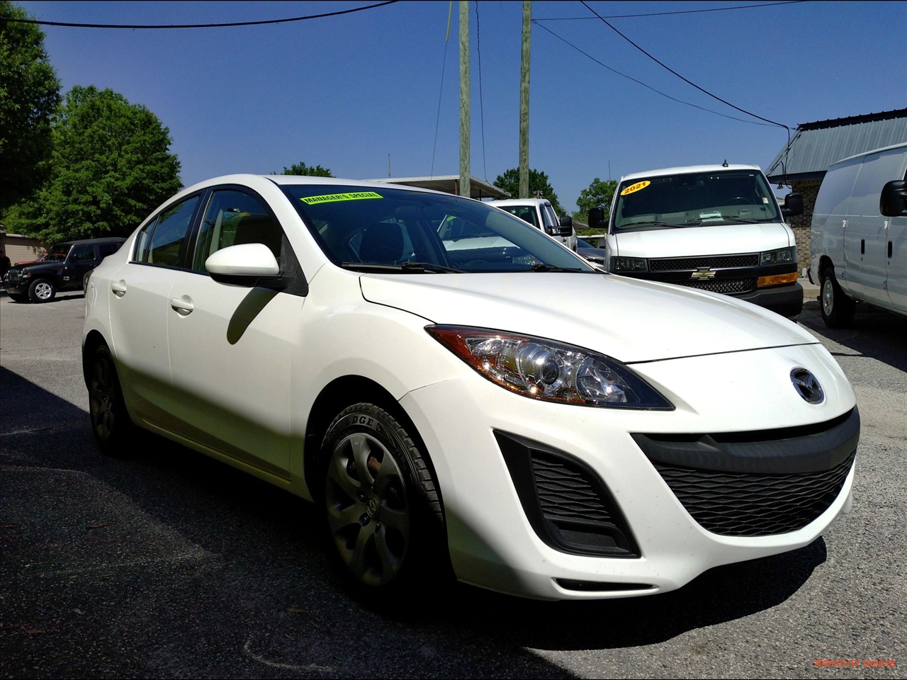 2011 Mazda MAZDA3 4dr Sdn Auto i Sport