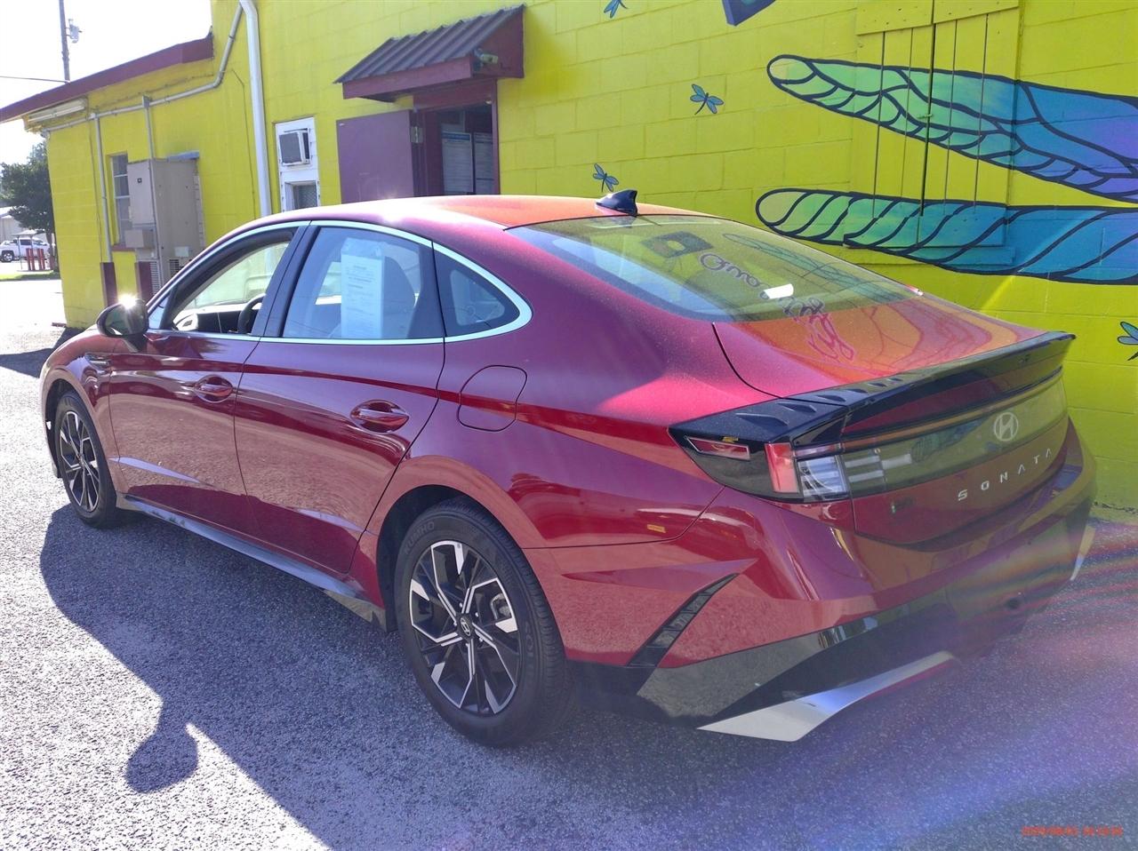 Hyundai Sonata SEL FWD 2025