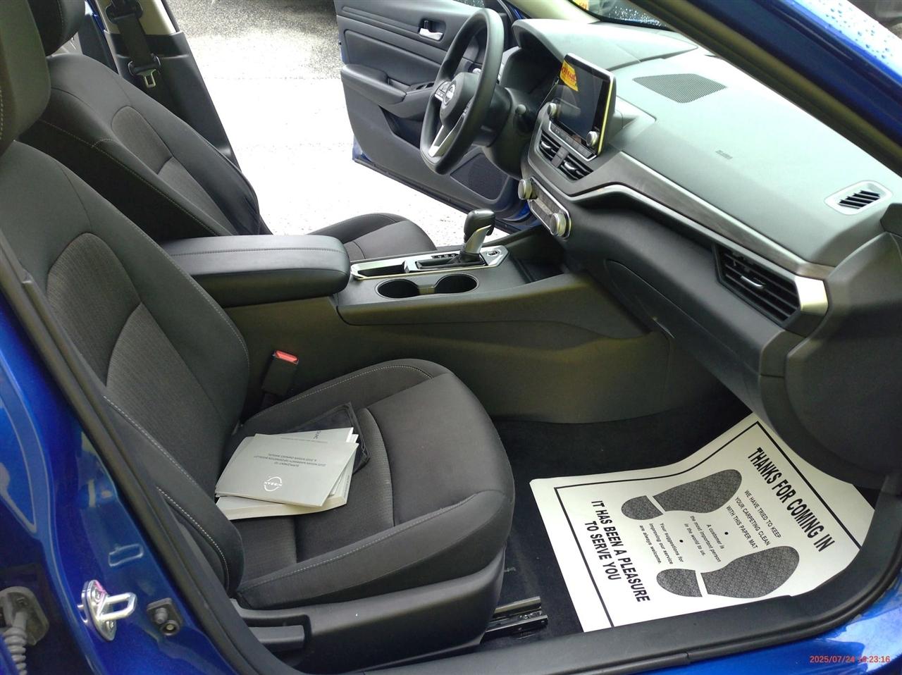 Nissan Altima SV FWD 2025