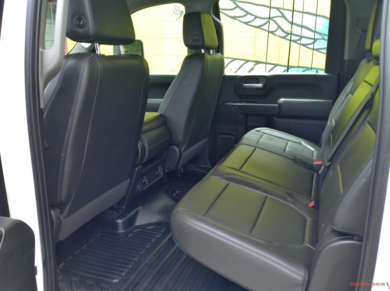Chevrolet Silverado 3500HD CC 4WD Crew Cab 177" WB, 60" CA Work Truck 2020