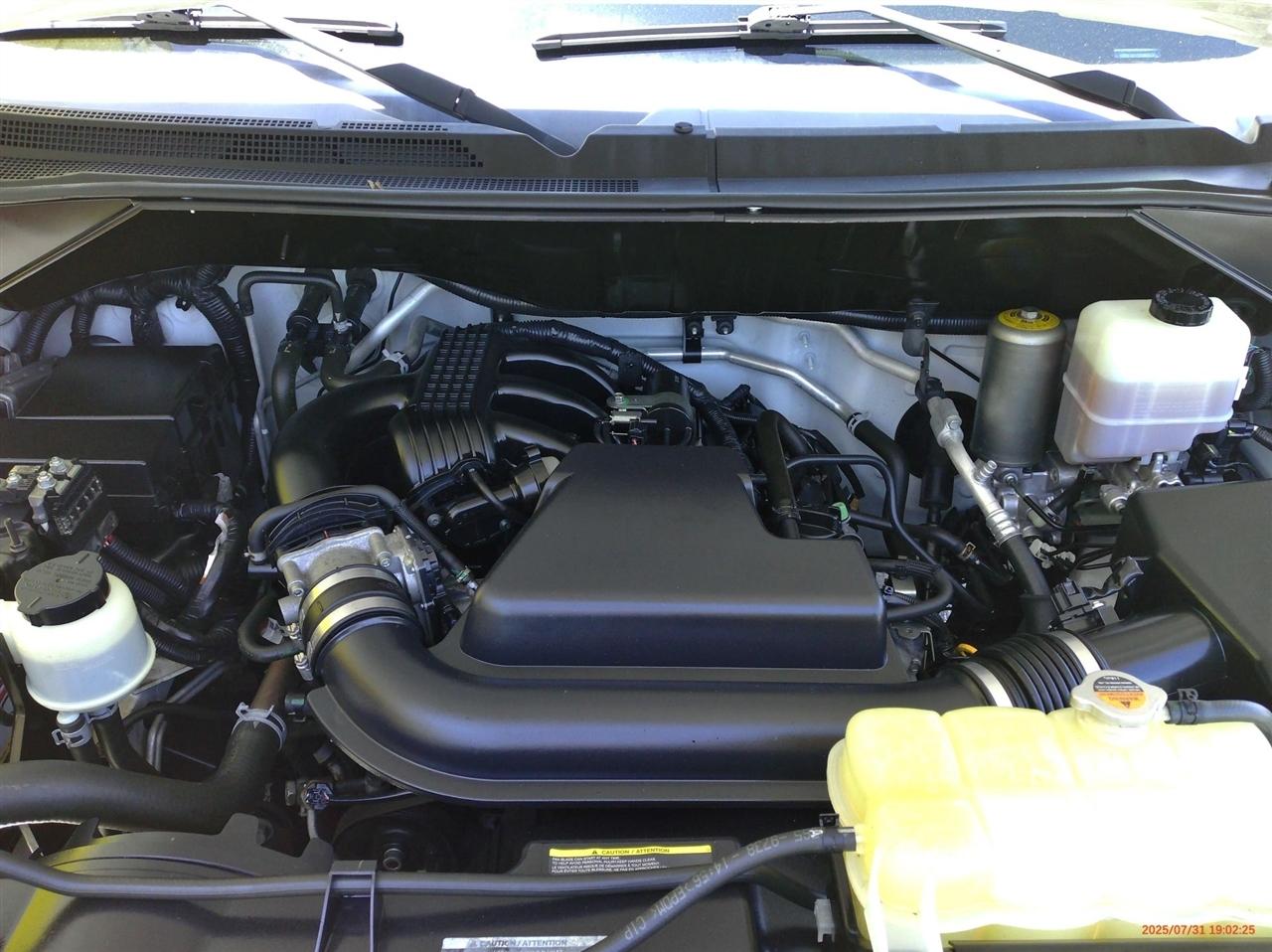 Nissan NV Standard Roof 2500 V6 SV 2015