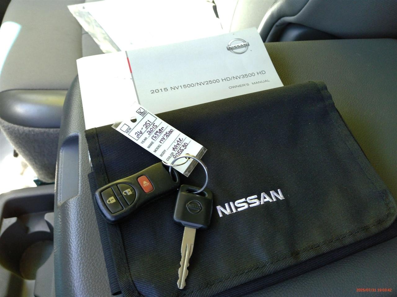 Nissan NV Standard Roof 2500 V6 SV 2015