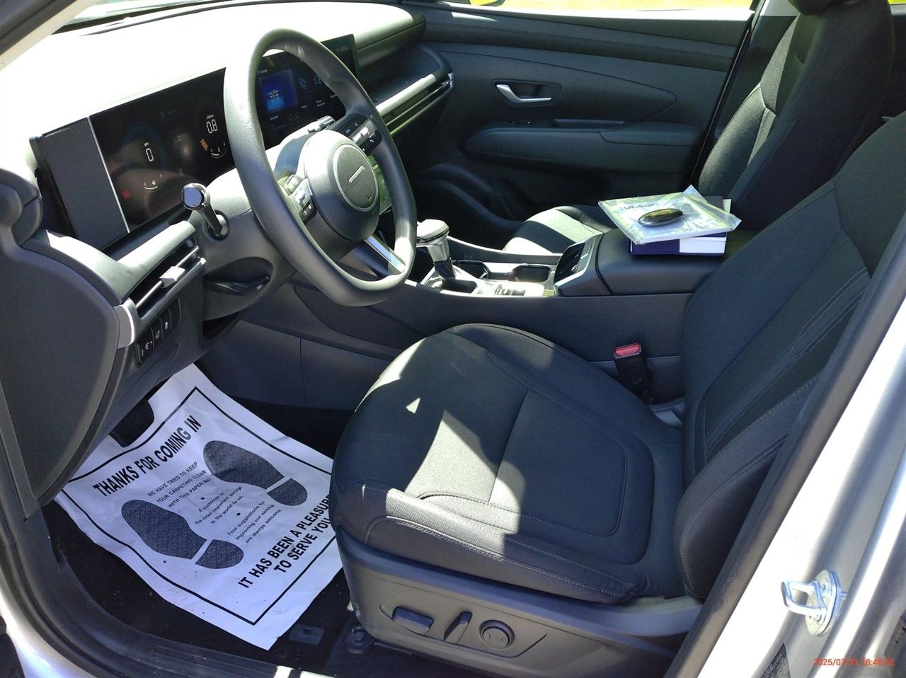 Hyundai Tucson SEL FWD 2025