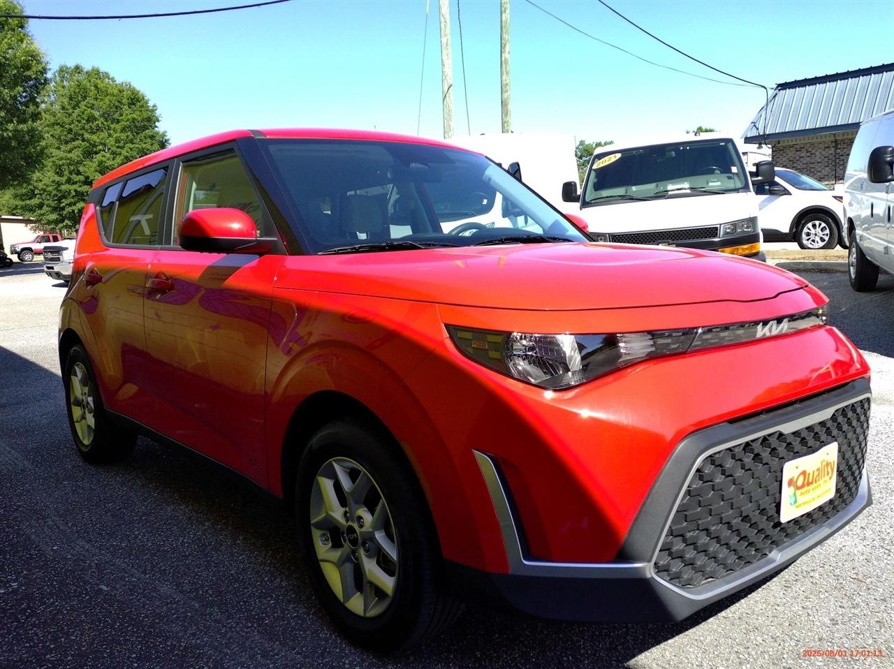 Kia Soul LX FWD 2025