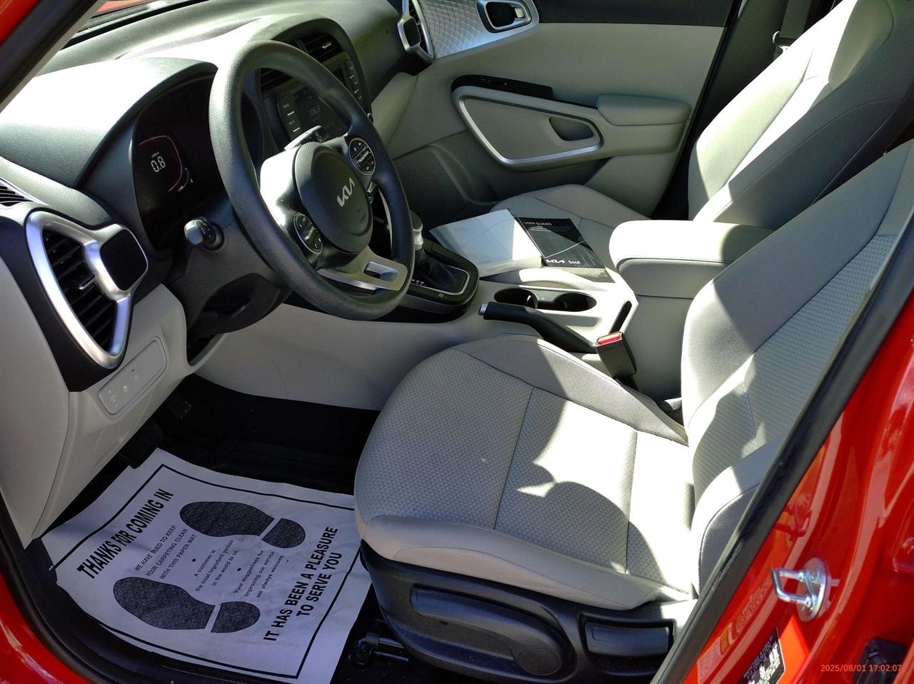 Kia Soul LX FWD 2025