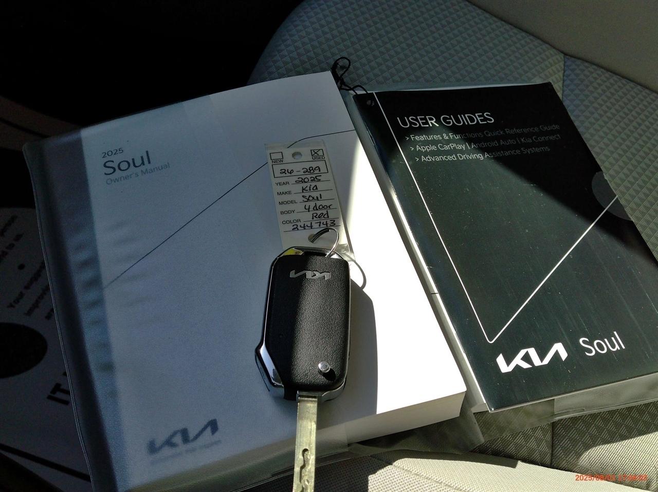 Kia Soul LX FWD 2025