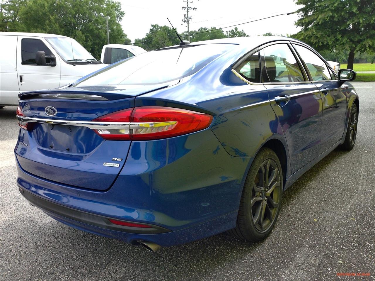 Ford Fusion SE FWD 2018