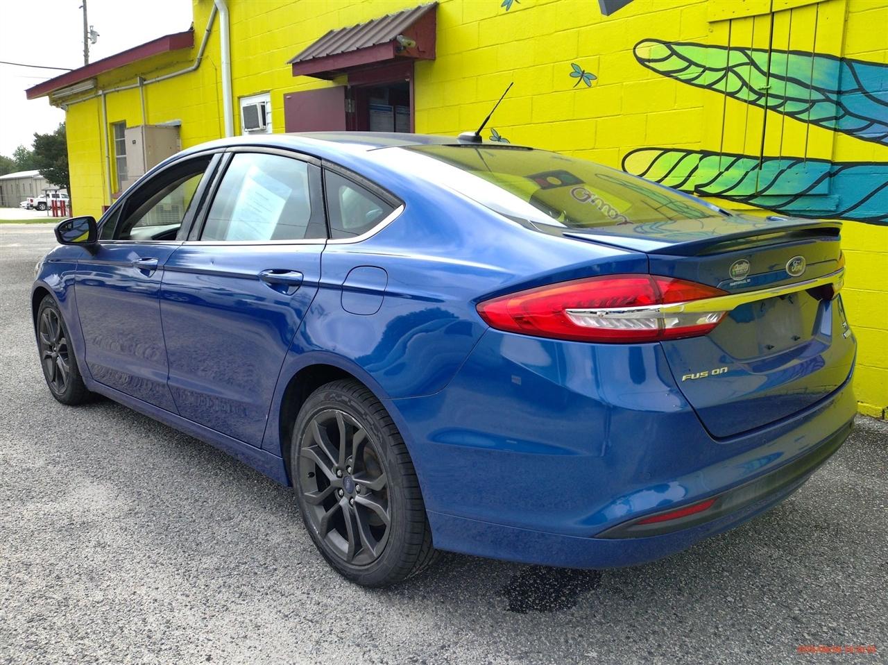 Ford Fusion SE FWD 2018