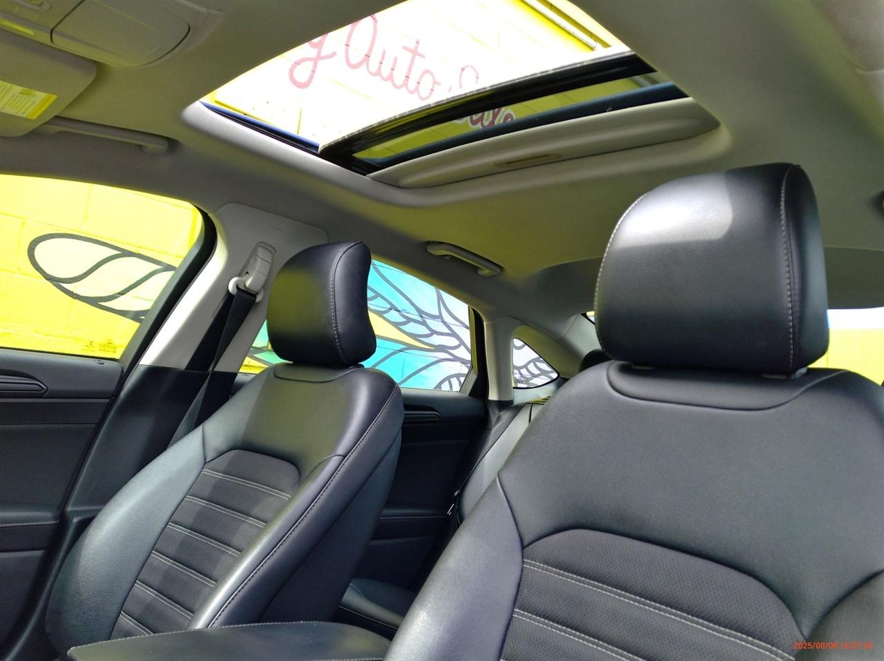 Ford Fusion SE FWD 2018