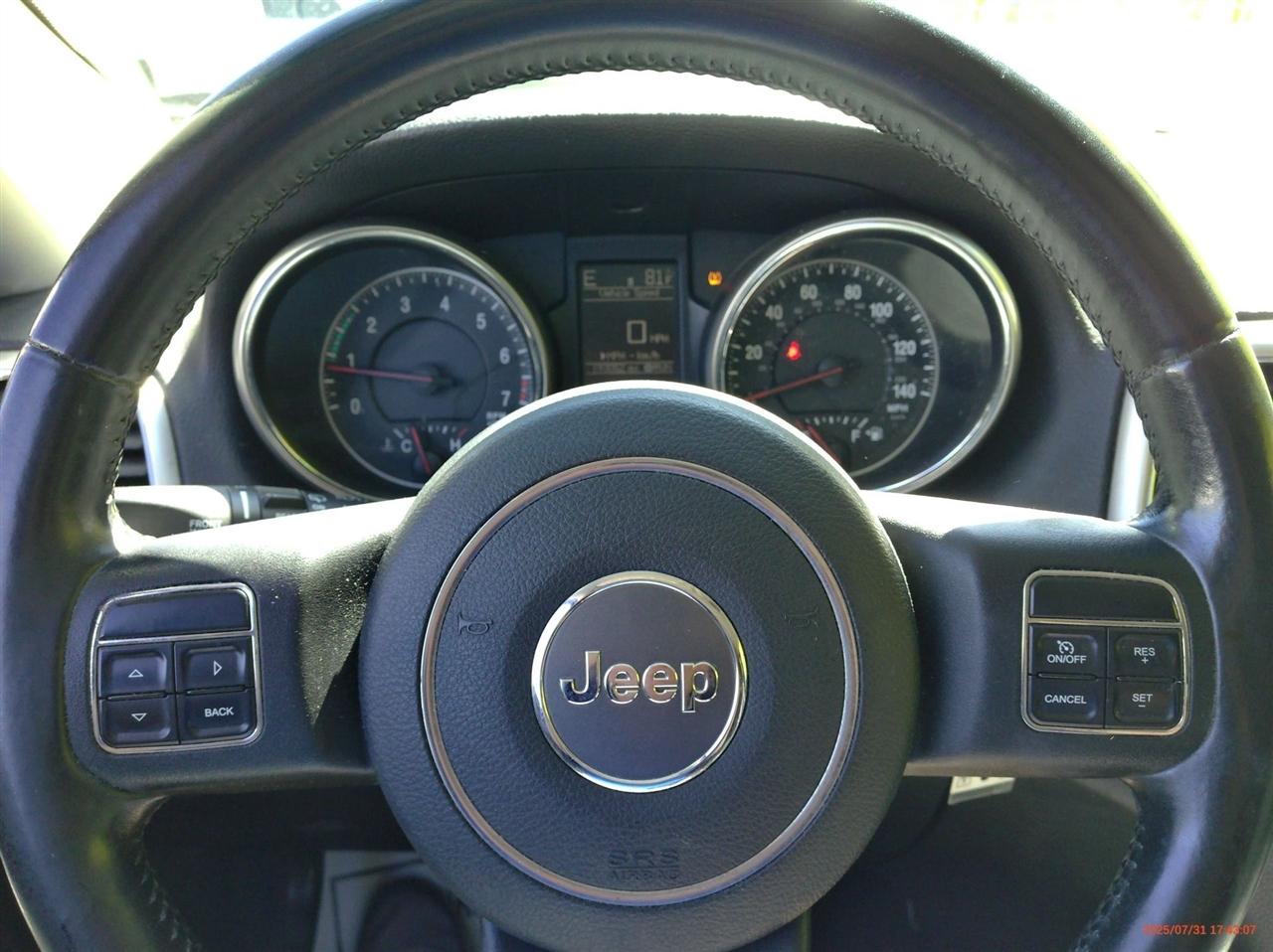 Jeep Grand Cherokee RWD 4dr Laredo 2011