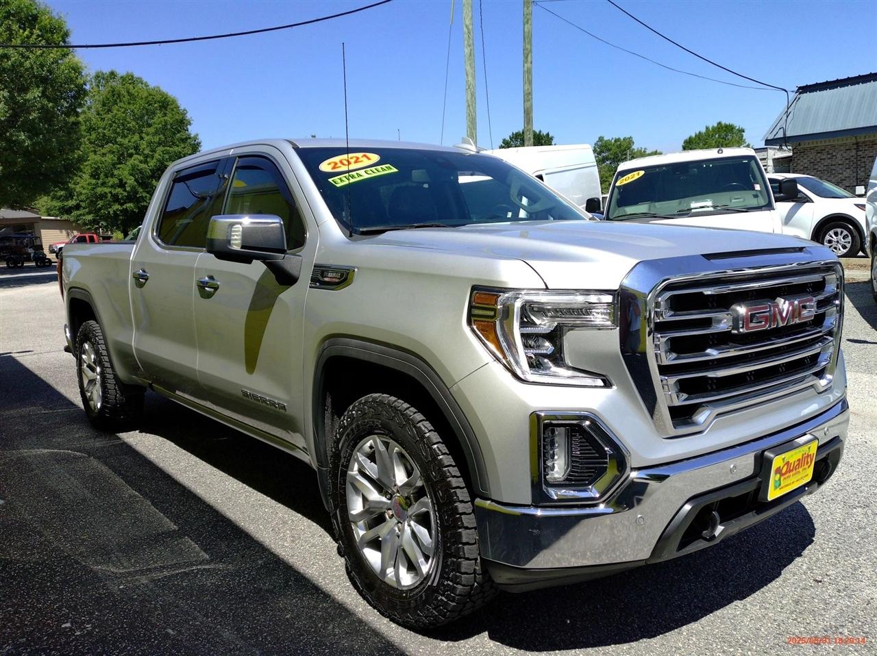 GMC Sierra 1500 4WD Crew Cab 157" SLT 2021