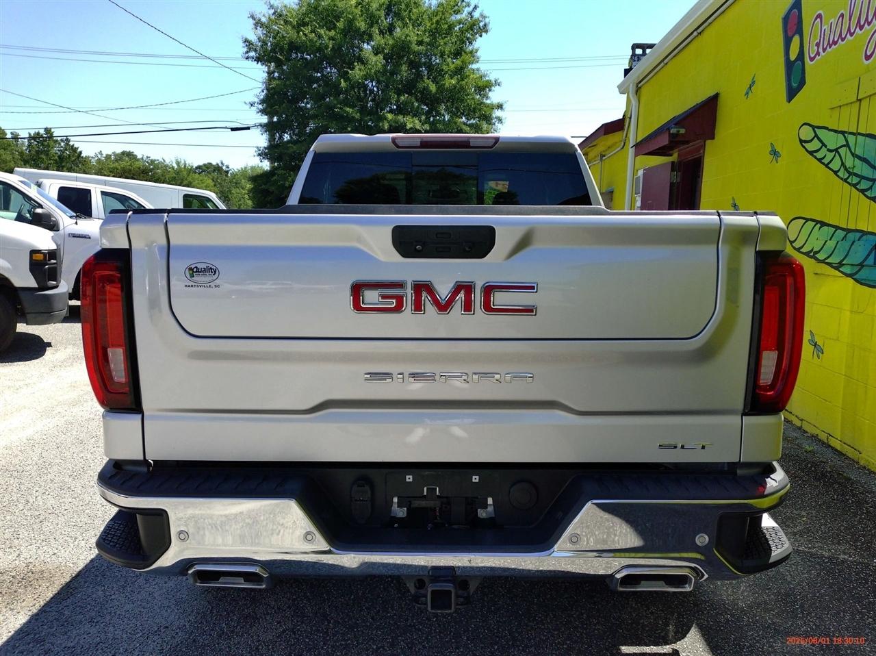 GMC Sierra 1500 4WD Crew Cab 157" SLT 2021