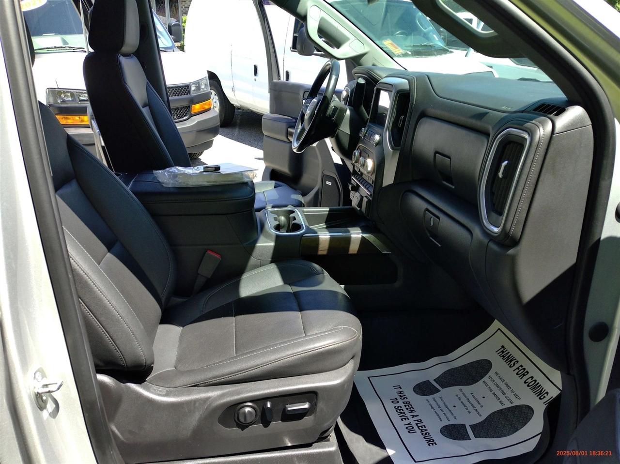 GMC Sierra 1500 4WD Crew Cab 157" SLT 2021