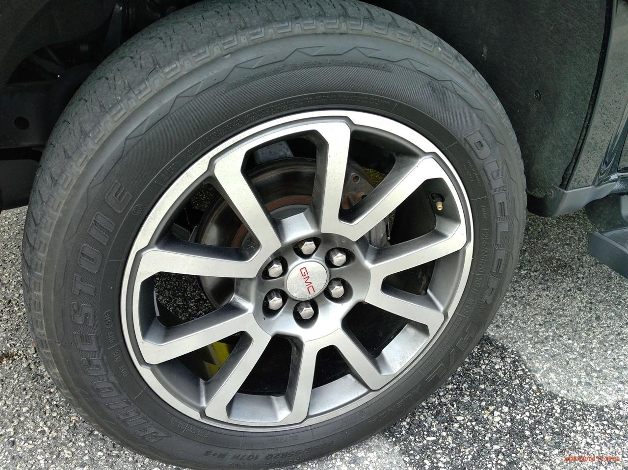 GMC Canyon 4WD Crew Cab 128.3" Denali 2019