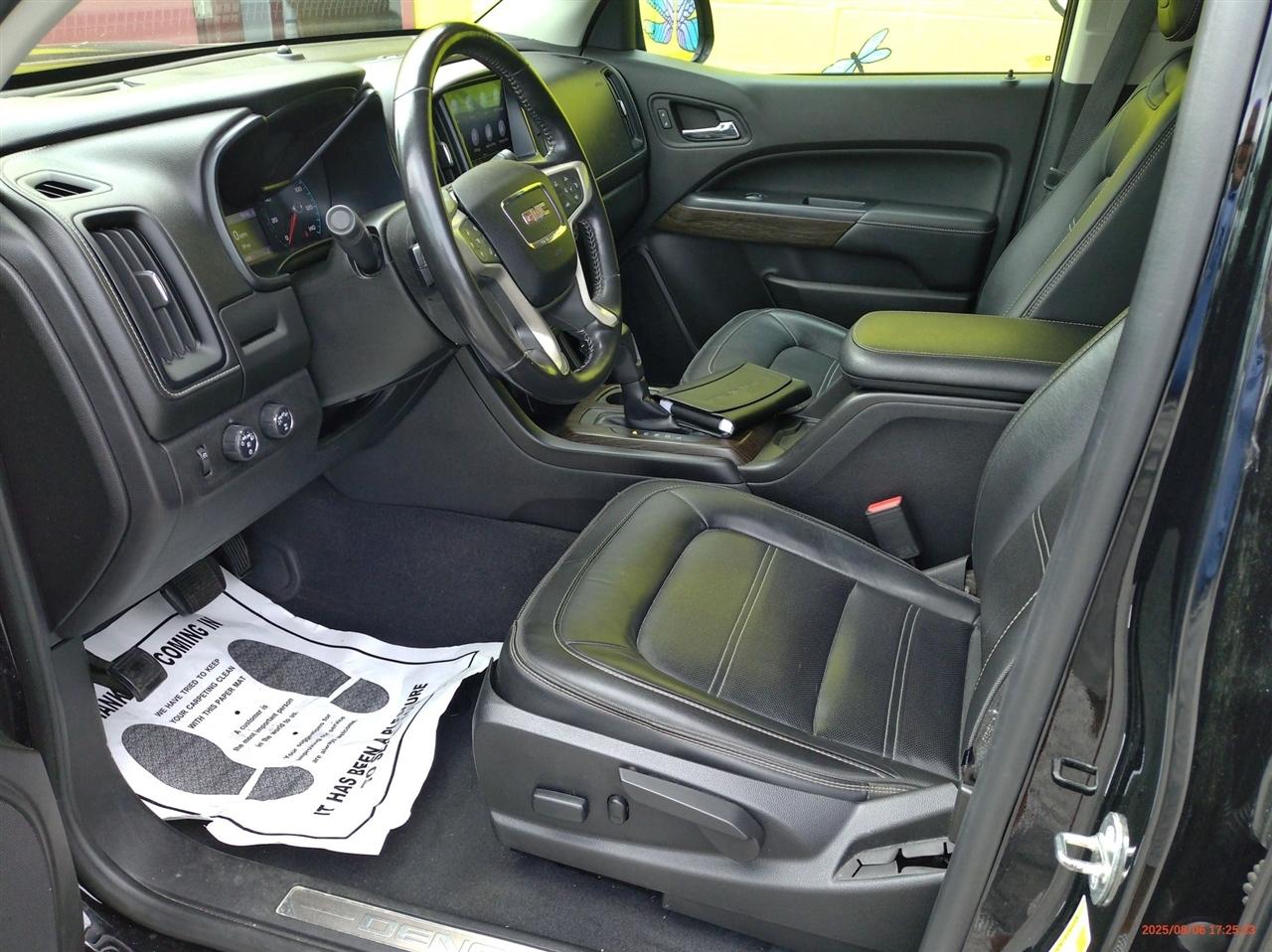 GMC Canyon 4WD Crew Cab 128.3" Denali 2019