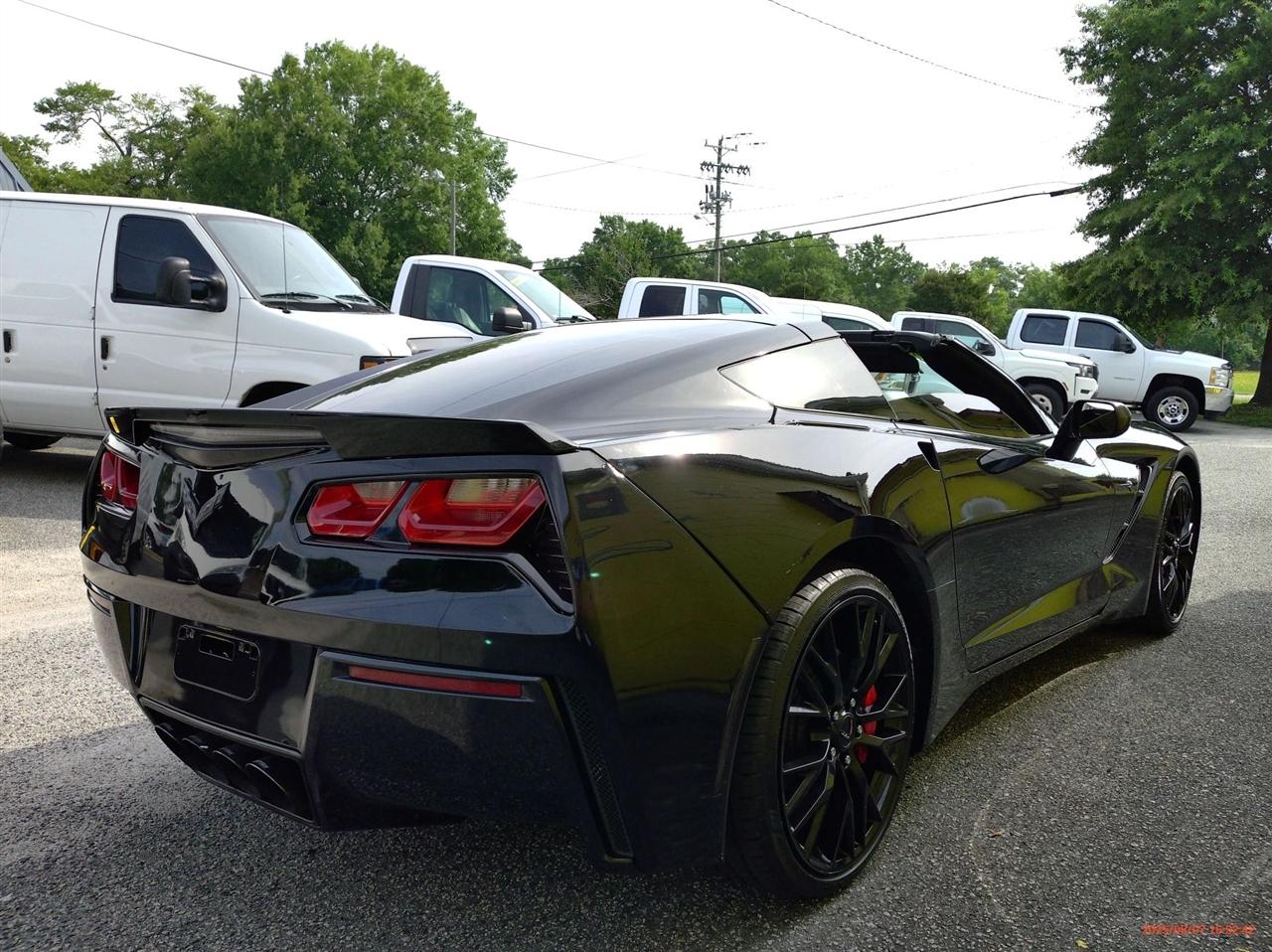 Chevrolet Corvette 2dr Stingray Z51 Cpe w/2LT 2017