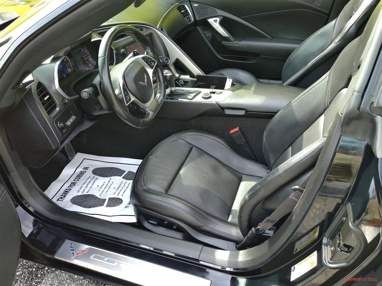 Chevrolet Corvette 2dr Stingray Z51 Cpe w/2LT 2017