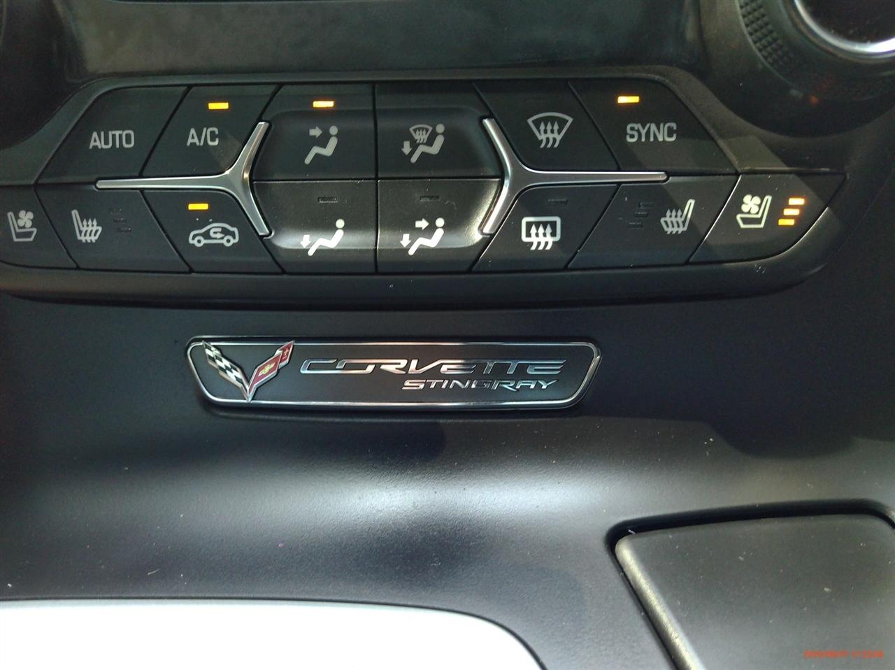 Chevrolet Corvette 2dr Stingray Z51 Cpe w/2LT 2017
