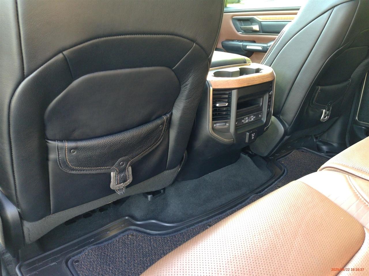 RAM 1500 Longhorn 4x4 Crew Cab 5'7" Box 2021