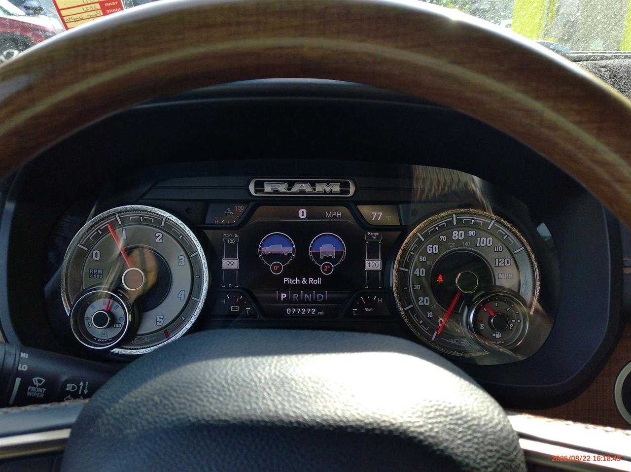 RAM 1500 Longhorn 4x4 Crew Cab 5'7" Box 2021
