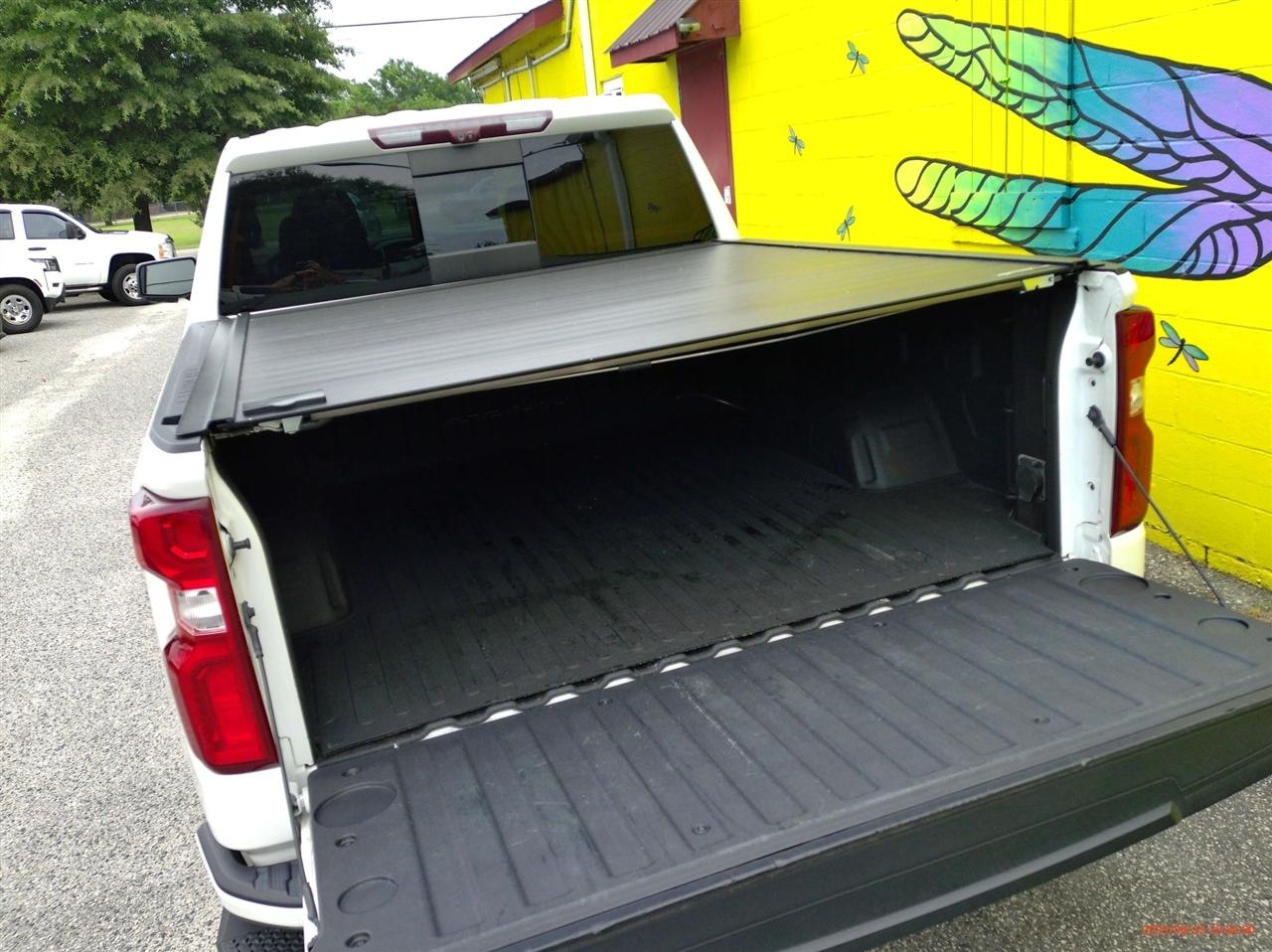 Chevrolet Silverado 1500 4WD Crew Cab 147" High Country 2021