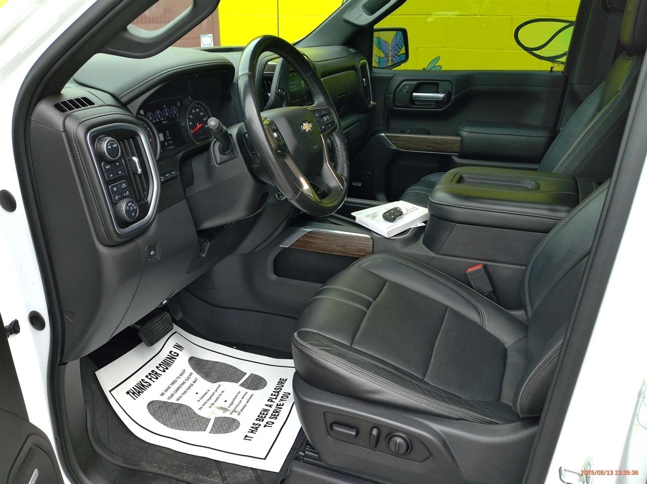 Chevrolet Silverado 1500 4WD Crew Cab 147" High Country 2021