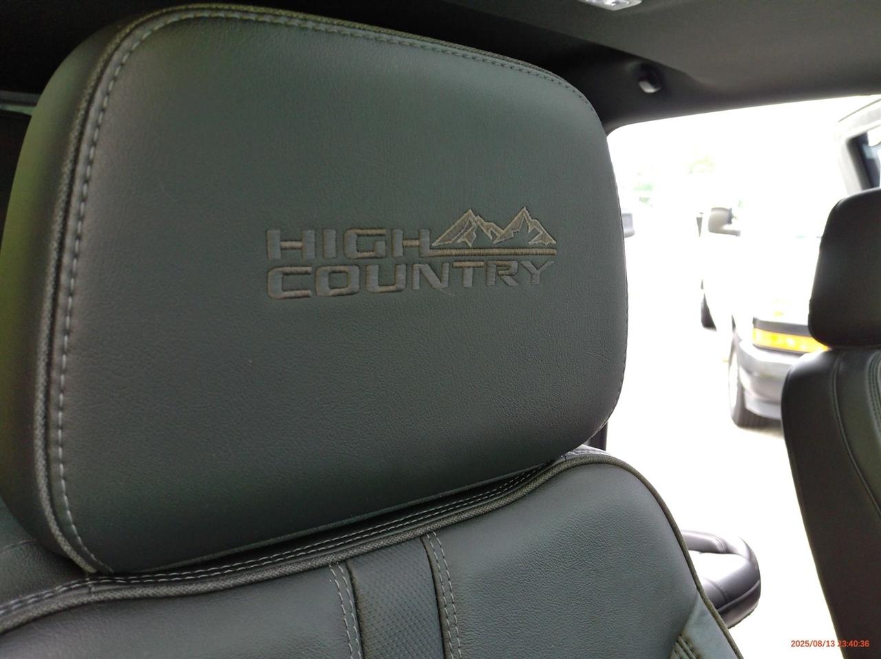 Chevrolet Silverado 1500 4WD Crew Cab 147" High Country 2021