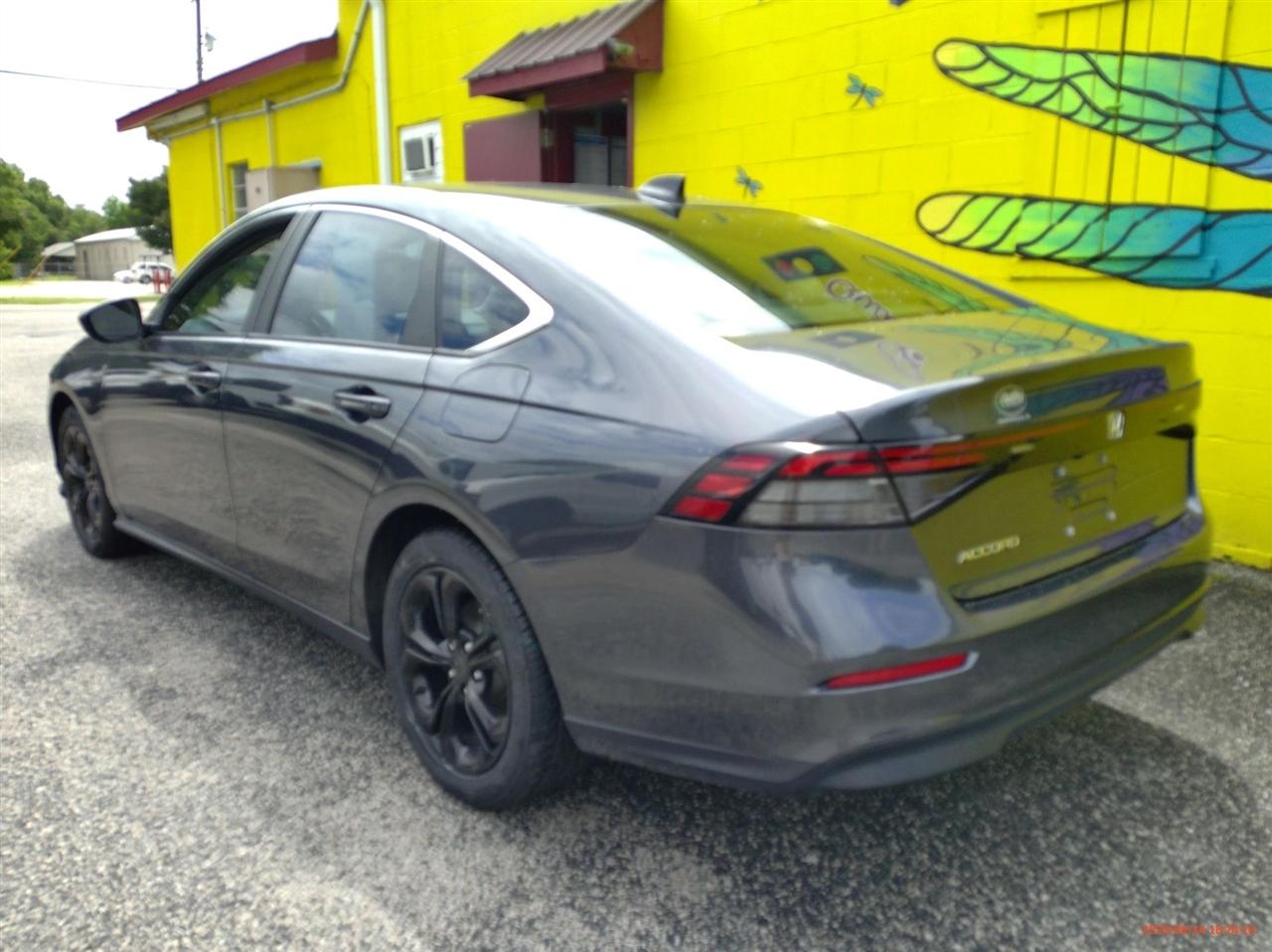 Honda Accord Sedan LX CVT 2023