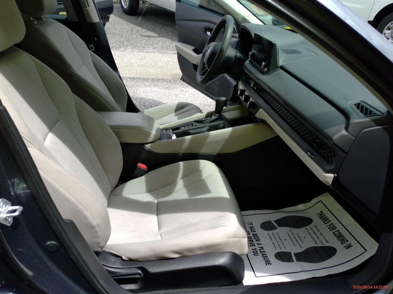 Honda Accord Sedan LX CVT 2023