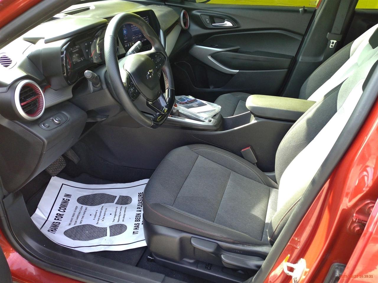 Chevrolet Trax FWD 4dr 1RS 2024